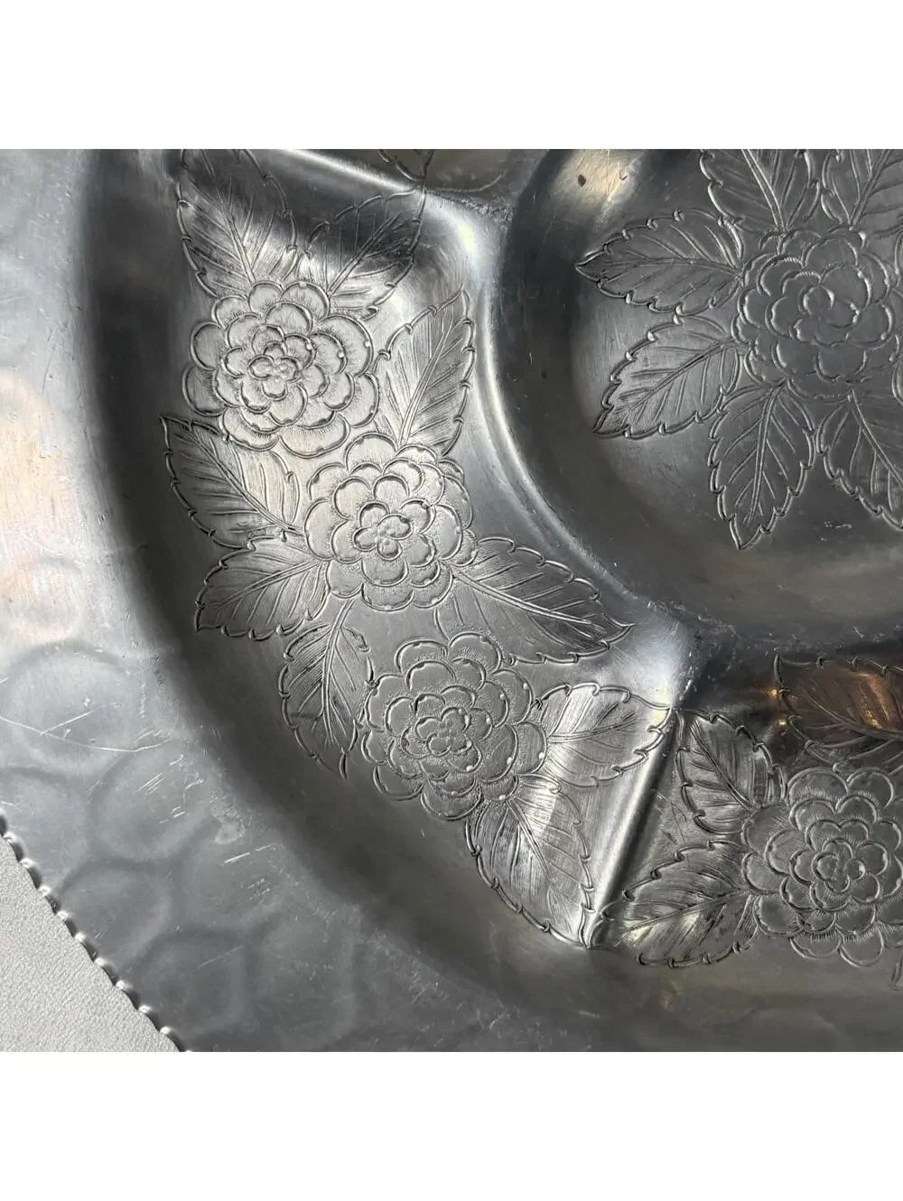 Vintage Divided‎ Silver Tray Aluminum Lehman Hand Forged Flower Leaves Hammered